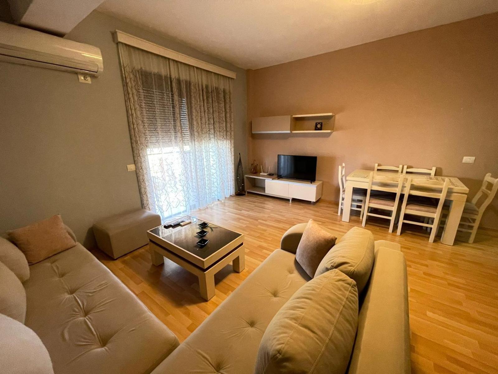 Xhemi'S Apartment Saranda Extérieur photo