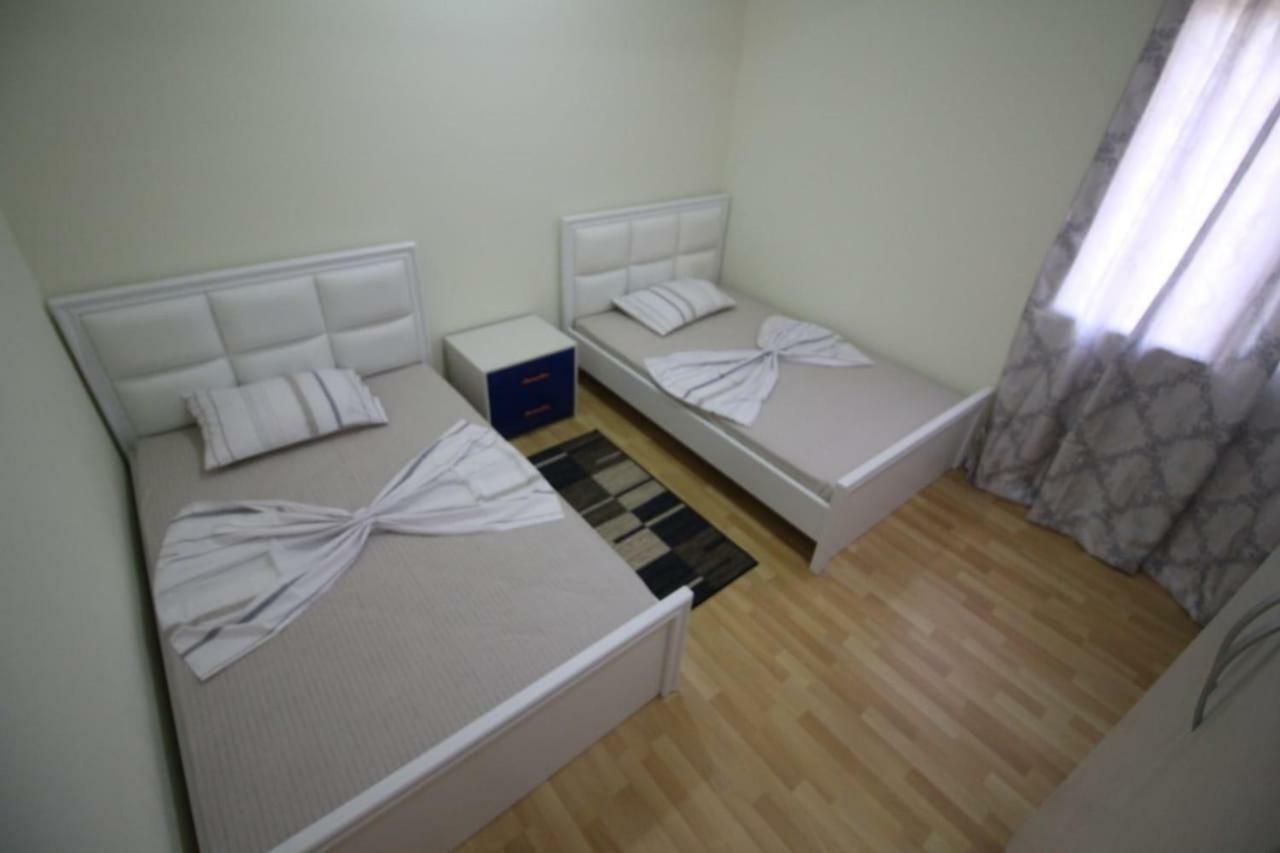 Xhemi'S Apartment Saranda Extérieur photo