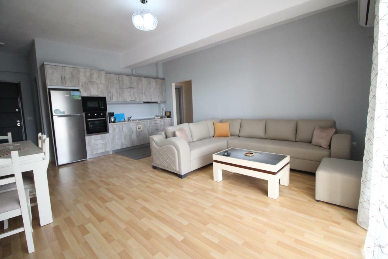 Xhemi'S Apartment Saranda Extérieur photo